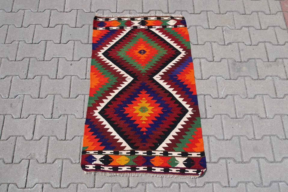 Small kilim rug,2\u201965\u201dx2\u201922\u201dfeet,81x68cm,handmade turkish tablecloth rug,Vintage small turkish kilim rug,small decorative kilim rug